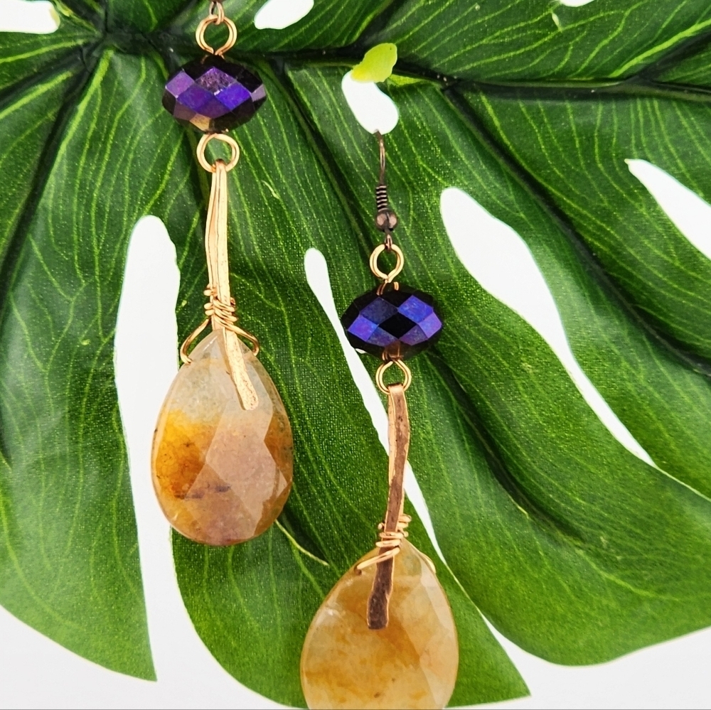 CARNELIAN, CRYSTALS AND COPPER METALS DANGLING EARRINGS - Picture 11 of 11